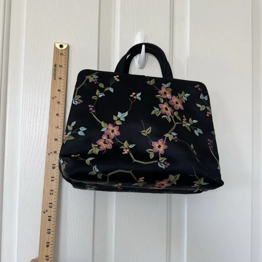Vintage Neiman Marcus Collection Embroidered Travel Toiletry Bag Make Up Case